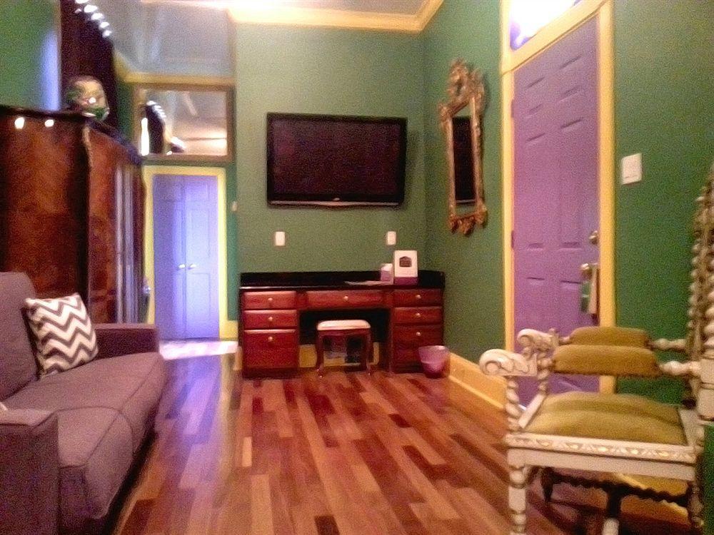 R&B Award Winning B&B - Adult Only Новый Орлеан Экстерьер фото